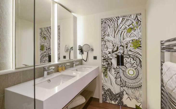 Club Med Grand Massif Samoens, Bathroom